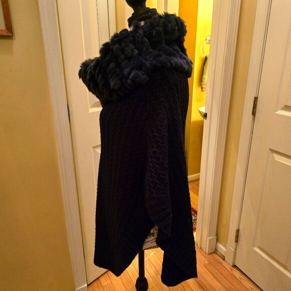 DOLCE CABO NAVY KNITTED PONCHO WITH FULL COLLAR - Picture 6 of 6